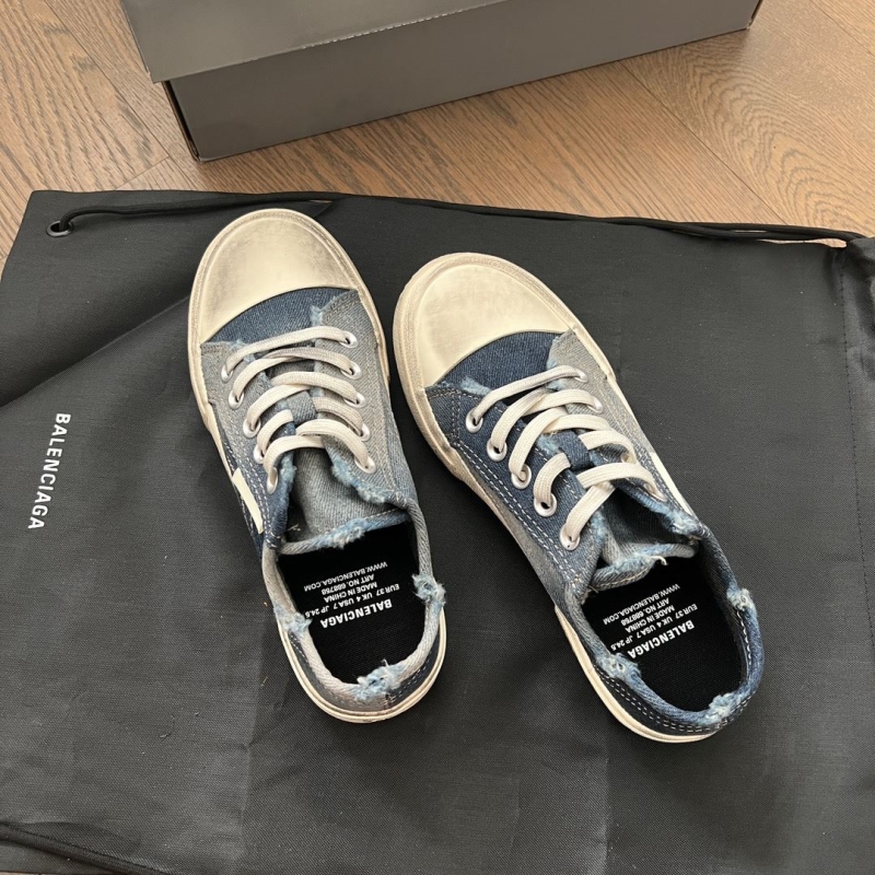 Balenciaga Sneakers